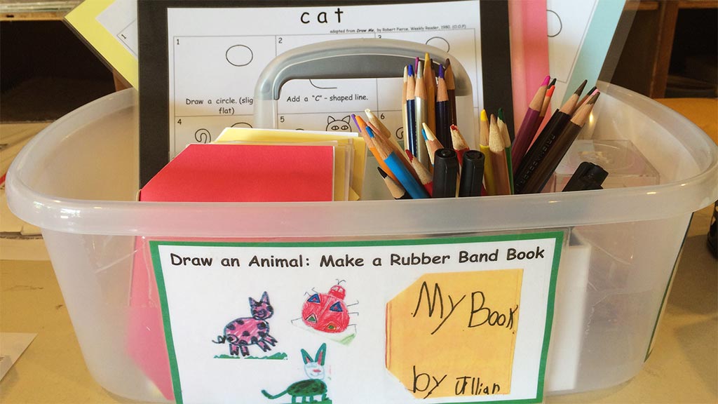 draw books about animals tote