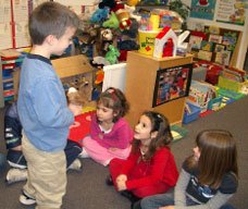 The Friendly Fox puppet helps children take the Kindergarten Friends Challenge.